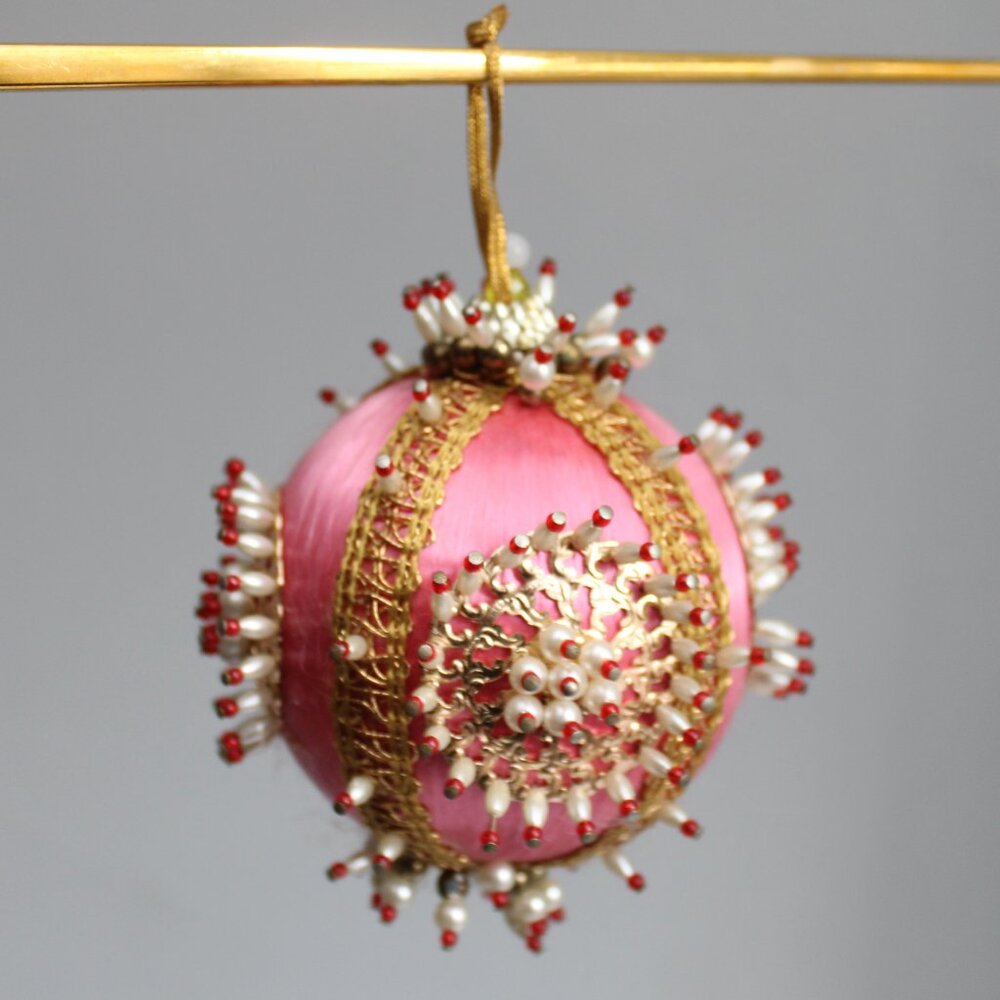 Vintage Pink Satin Ball Beaded Push Pin Christmas Ornament Sequin Embellished 5” - Picture 8 of 8